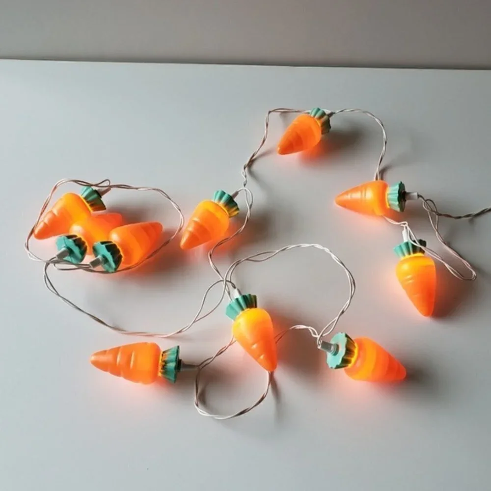 String of 10 Carrot Light Covers with Lights - Plug-in